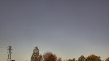 Weather camera view of Woodmere MS.