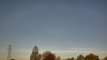 Weather camera view of Woodmere MS.