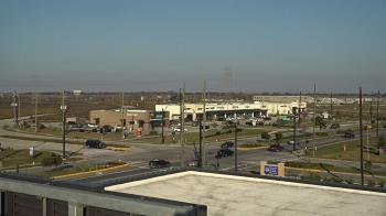 Weather camera view of Iowa Colony Police Department.