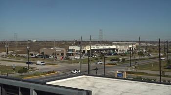 Weather camera view of Iowa Colony Police Department.