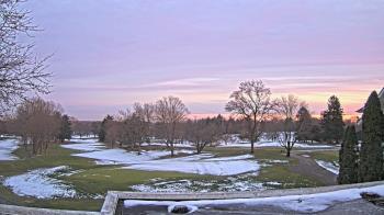 Weather camera view of Country Club of Indianapolis.