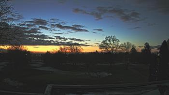 Weather camera view of Country Club of Indianapolis.