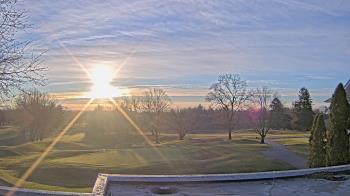 Weather camera view of Country Club of Indianapolis.