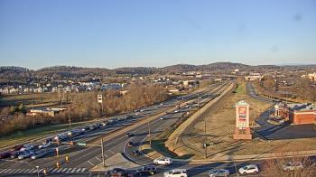 Weather camera view of Towne Acres ES.