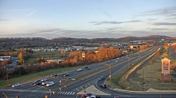 Weather camera view of Towne Acres ES.