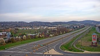Weather camera view of Towne Acres ES.