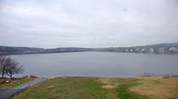 Weather camera view of John Wright Restaurant.