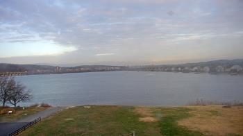 Weather camera view of John Wright Restaurant.