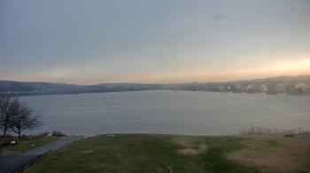 Weather camera view of John Wright Restaurant.