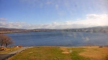 Weather camera view of John Wright Restaurant.