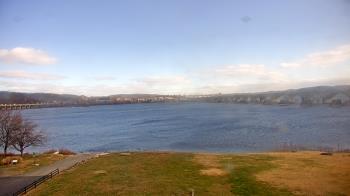 Weather camera view of John Wright Restaurant.