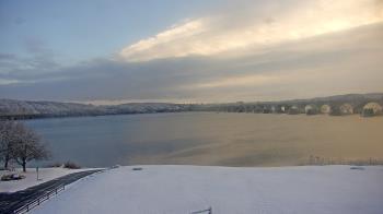 Weather camera view of John Wright Restaurant.