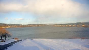 Weather camera view of John Wright Restaurant.