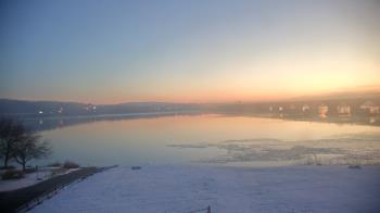 Weather camera view of John Wright Restaurant.