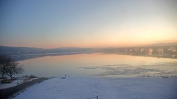 Weather camera view of John Wright Restaurant.