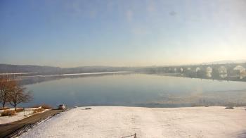 Weather camera view of John Wright Restaurant.