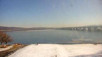 Weather camera view of John Wright Restaurant.