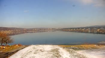 Weather camera view of John Wright Restaurant.