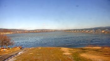 Weather camera view of John Wright Restaurant.