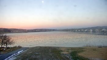 Weather camera view of John Wright Restaurant.