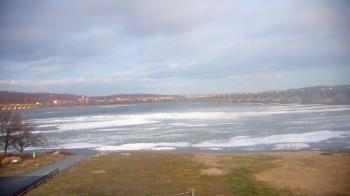 Weather camera view of John Wright Restaurant.