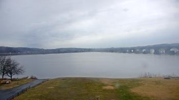 Weather camera view of John Wright Restaurant.