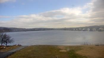 Weather camera view of John Wright Restaurant.