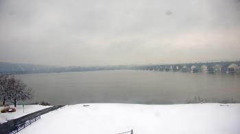 Weather camera view of John Wright Restaurant.