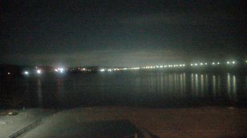 Weather camera view of John Wright Restaurant.