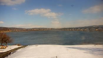 Weather camera view of John Wright Restaurant.