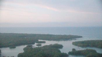 Weather camera view of Kalea Bay.