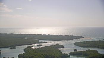 Weather camera view of Kalea Bay.