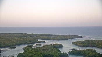 Weather camera view of Kalea Bay.