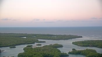 Weather camera view of Kalea Bay.