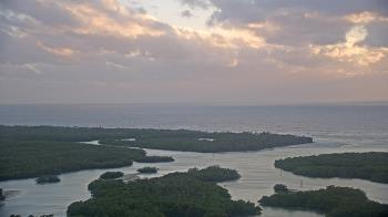 Weather camera view of Kalea Bay.