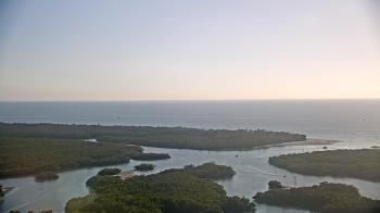 Weather camera view of Kalea Bay.