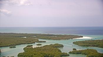 Weather camera view of Kalea Bay.