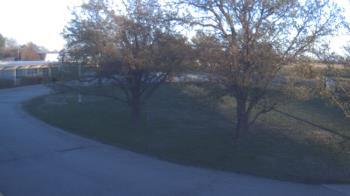Weather camera view of Goessel ES.