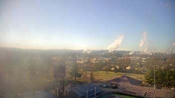 Weather camera view of Dobyns Bennett High School.