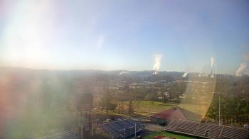 Weather camera view of Dobyns Bennett High School.