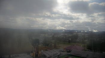 Weather camera view of Dobyns Bennett High School.