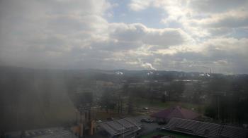 Weather camera view of Dobyns Bennett High School.