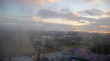 Weather camera view of Dobyns Bennett High School.