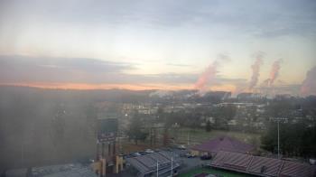 Weather camera view of Dobyns Bennett High School.