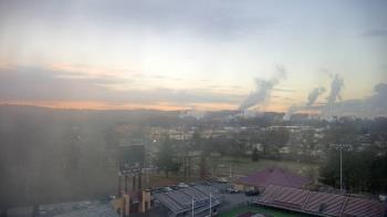 Weather camera view of Dobyns Bennett High School.