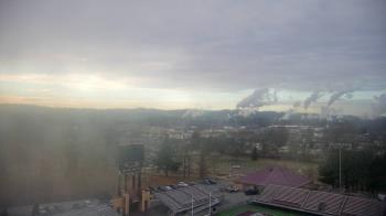 Weather camera view of Dobyns Bennett High School.