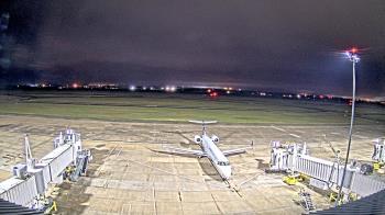 Weather camera view of Lake Charles Rgnl Arpt terminal bldg.