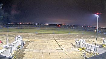 Weather camera view of Lake Charles Rgnl Arpt terminal bldg.
