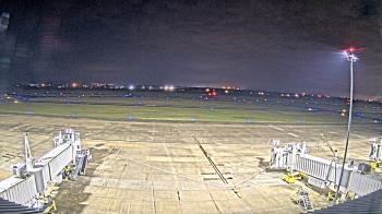 Weather camera view of Lake Charles Rgnl Arpt terminal bldg.