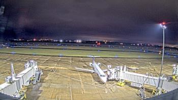 Weather camera view of Lake Charles Rgnl Arpt terminal bldg.